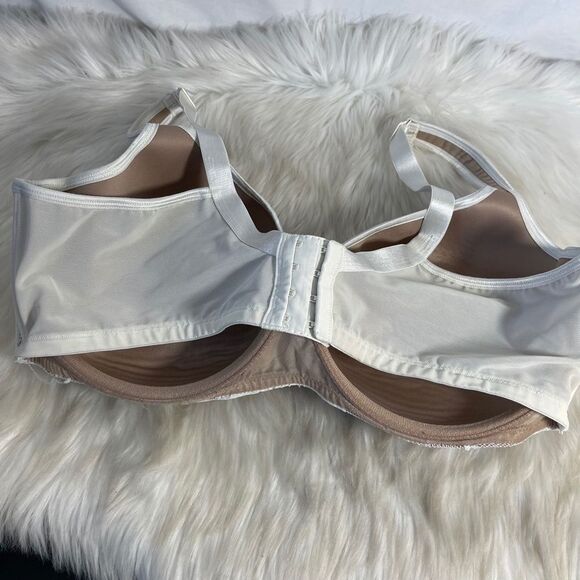 Cacique Off White Overlay Beige Balconette Bra Sz 44DDD - Picture 4 of 7